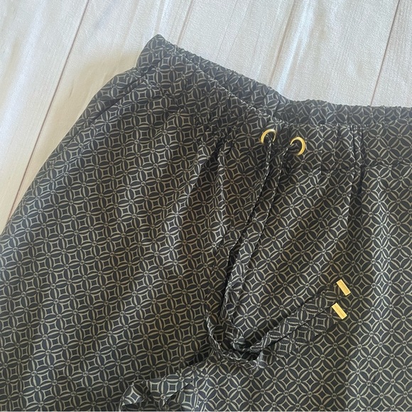 Michael Kors Monogram Printed Wide Leg Pants Women’s M Black Luxury Money Classy - Picture 6 of 15